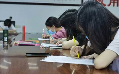 说明: f2ebd8a98013d3837b62b48709dbf282